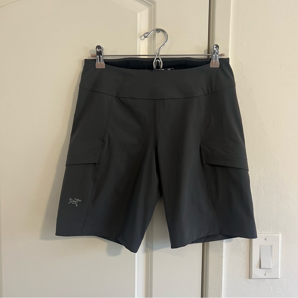 Arc'teryx Women's Black Shorts